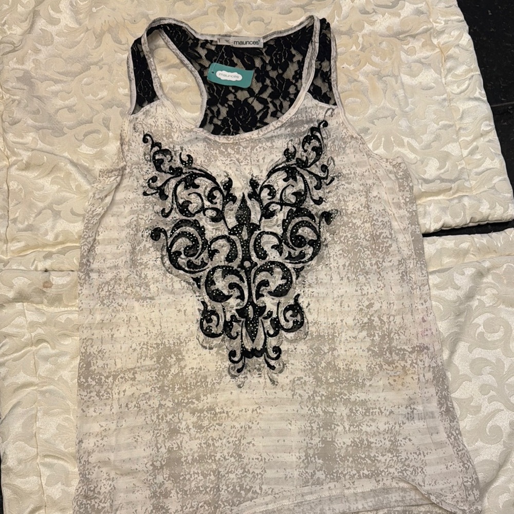 Maurices White Graphic Embellished Tank Top size 1